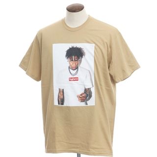 シュプリーム(Supreme)の【中古】シュプリーム Supreme 2023年秋冬 NBA Youngboy Tee プリント クルーネック 半袖Ｔシャツ ベージュ【サイズXL】【メンズ】(Tシャツ/カットソー(半袖/袖なし))