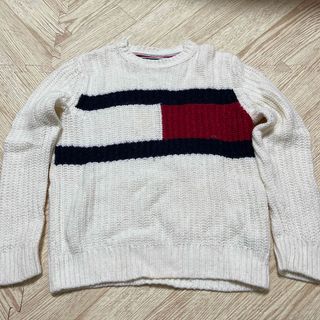 TOMMY HILFIGER - 早い者勝ち‼️トミーヒィルヒィガーキッズ　ニット　