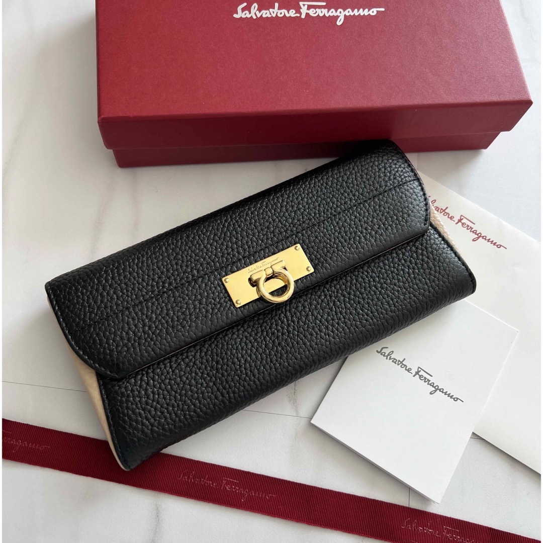 春先取りの 極上美品 835 Ferragamo 長財布 2つ折り サルヴァトーレ