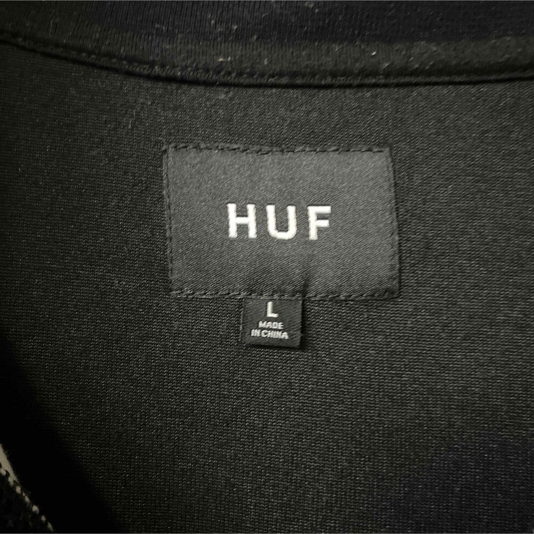 HUF(ハフ)のHUF ハフ ベロア ポロシャツ ハーフジップ  L 黒 白 ブラック ホワイト メンズのトップス(ポロシャツ)の商品写真