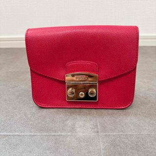 フルラ(Furla)のフルラ　メトロポリス　赤(ショルダーバッグ)