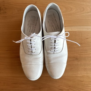 ショセ(chausser)のショセ　トラベルシューズ　ホワイト　38(ローファー/革靴)