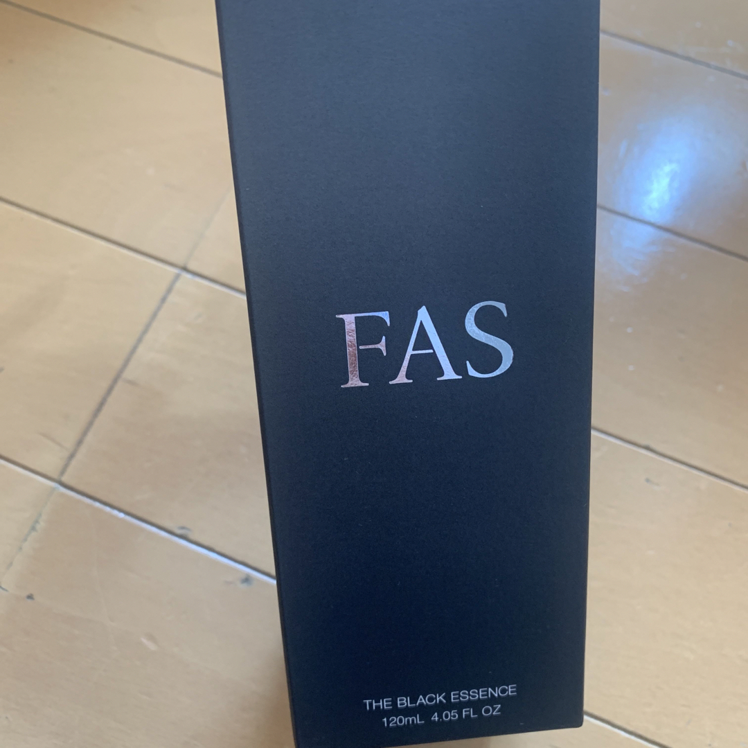 FAS ザ　ブラック　エッセンス　ローション　120ml