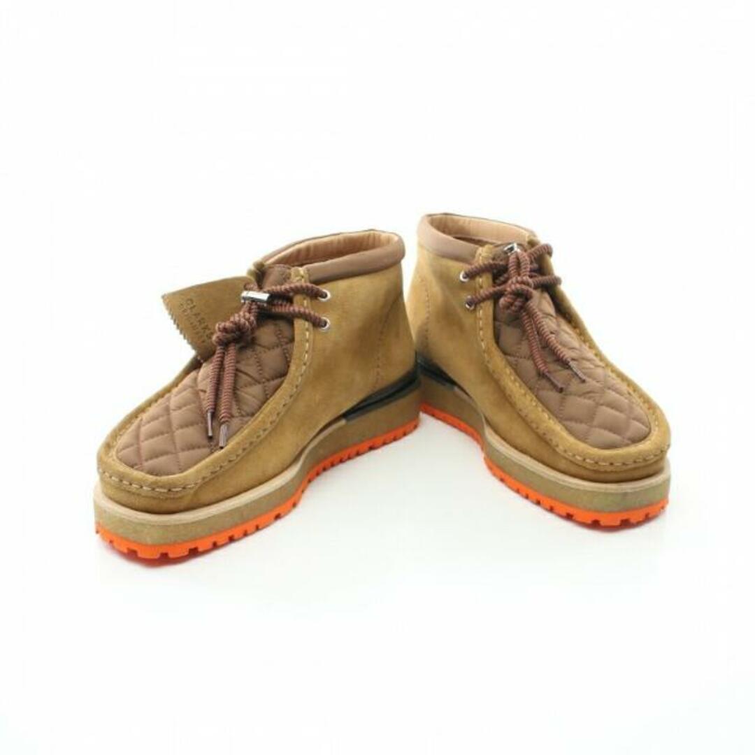 MONCLER(モンクレール)のMONCLER × CLARKS WALLABEE ワラビー ブーツ スエード ナイロン イエローブラウン ブラウン チャッカブーツ メンズの靴/シューズ(ブーツ)の商品写真