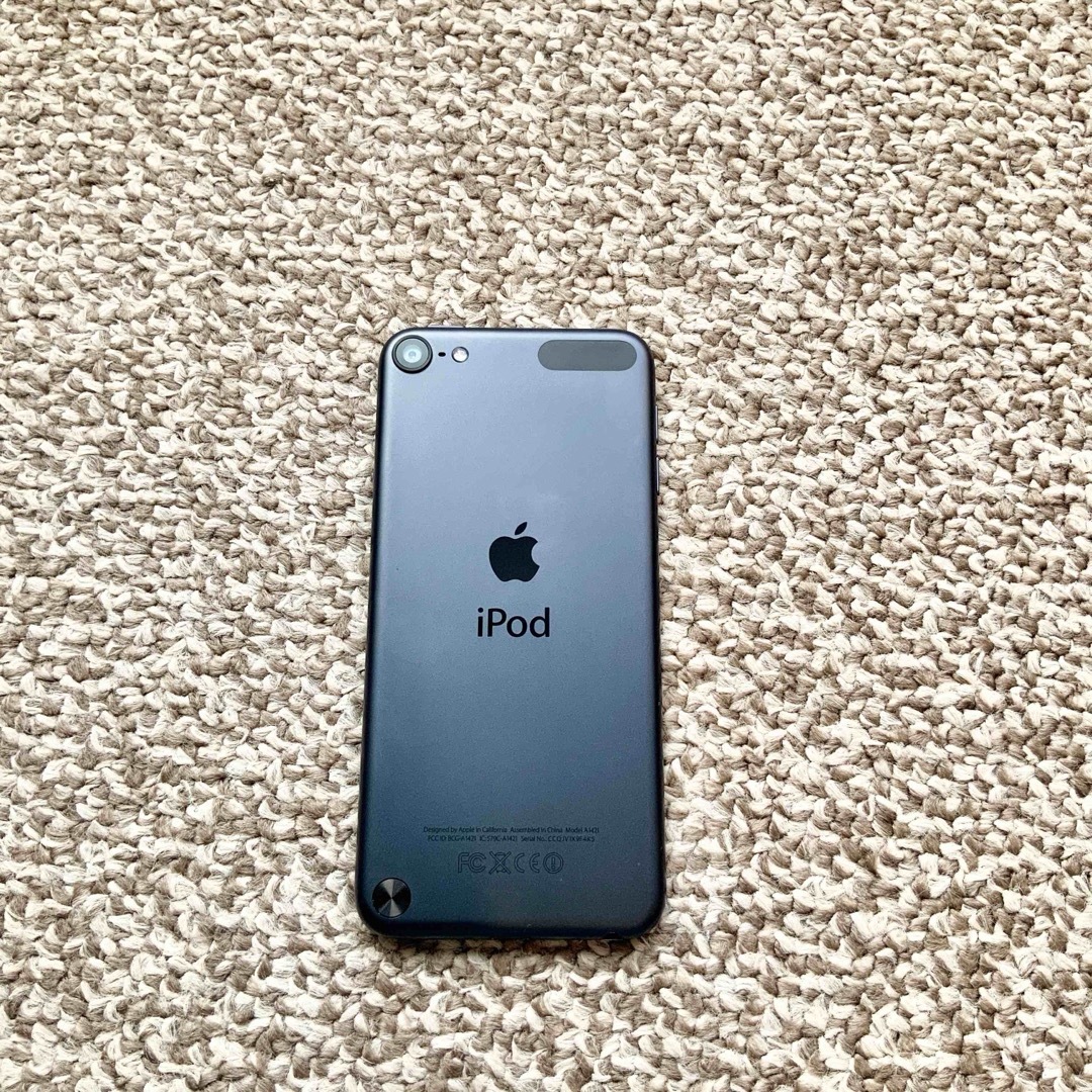 iPod touch 第5世代 64GB Appleアップル アイポッド 本体