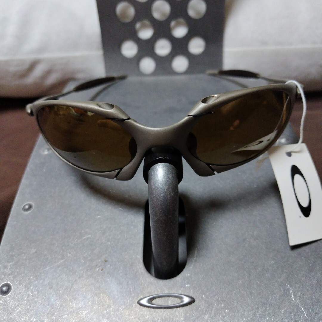 Oakley(オークリー)の新品未使用 Oakley Romeo オークリーロメオ X-metal タグ付き メンズのファッション小物(サングラス/メガネ)の商品写真