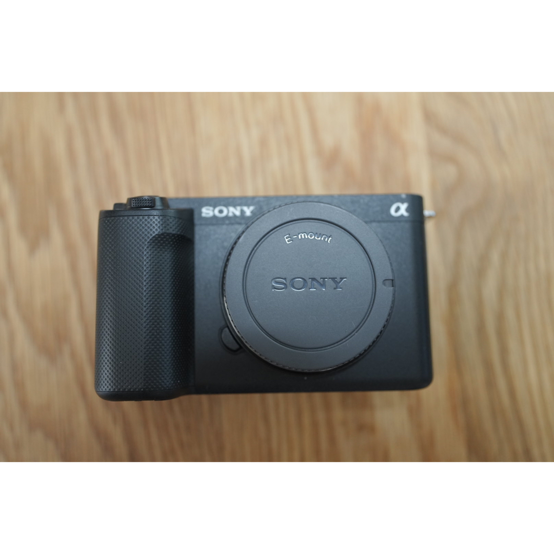 SONY(ソニー)のSONY ZV-E1 ブラック　ボディ スマホ/家電/カメラのカメラ(ミラーレス一眼)の商品写真
