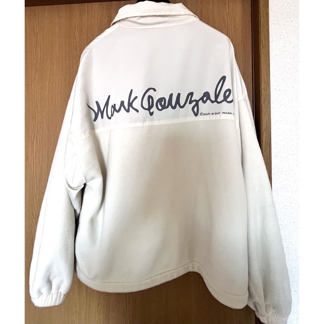 Mark Gonzales(マークゴンザレス)のMark Gonzales フリースジャケット(白) メンズのジャケット/アウター(ナイロンジャケット)の商品写真