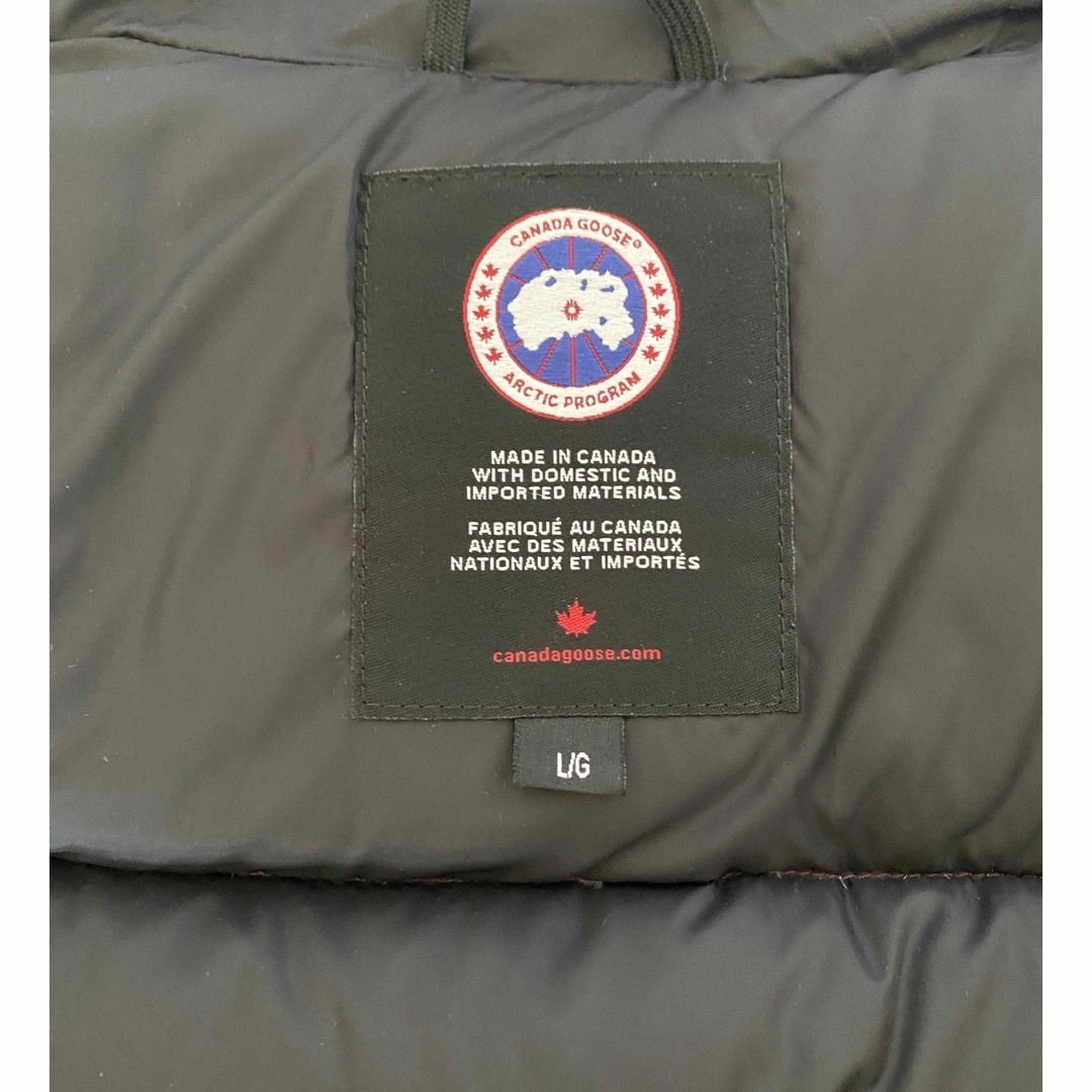 CANADA GOOSE(カナダグース)の★美品　カナダグース　ベストＬサイズ レディースのジャケット/アウター(ダウンベスト)の商品写真