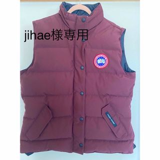 カナダグース(CANADA GOOSE)の★美品　カナダグース　ベストＬサイズ(ダウンベスト)