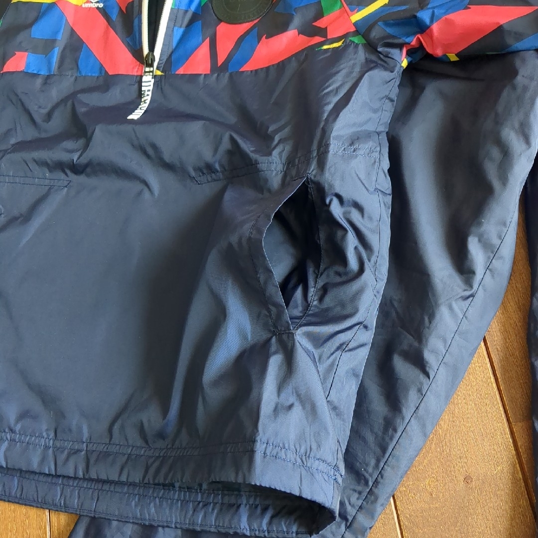 UMBRO(アンブロ)のused☆ジュニア 150 umbroアンブロ　ジャージ上下　防寒着　サッカー キッズ/ベビー/マタニティのキッズ服男の子用(90cm~)(その他)の商品写真