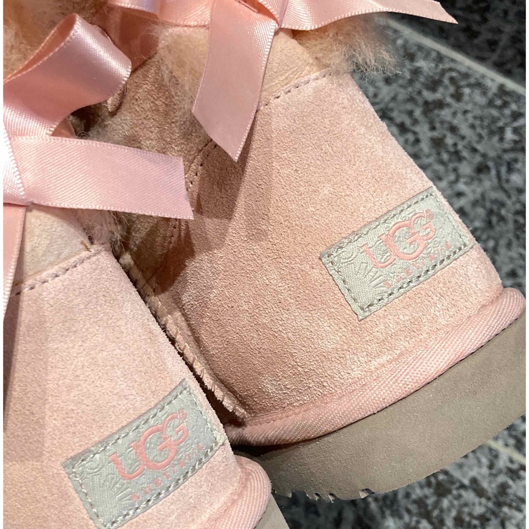 UGG - UGG ムートンブーツ ピンク リボンの通販 by まみたす's shop