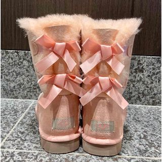 UGG - UGG ムートンブーツ ピンク リボンの通販 by まみたす's shop