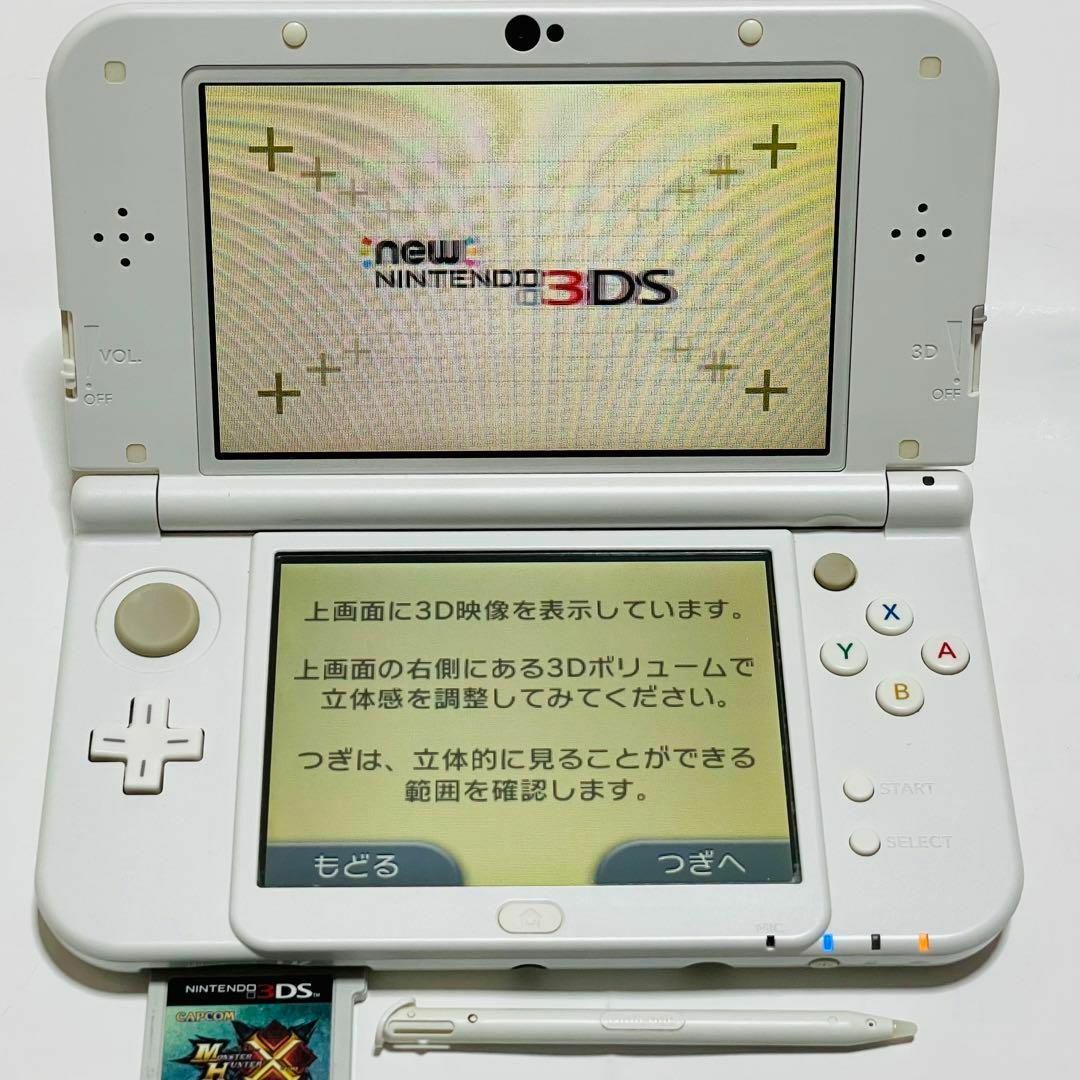 中古】New ニンテンドー 3DS LL本体 ホワイト モンハン ソフト付の通販