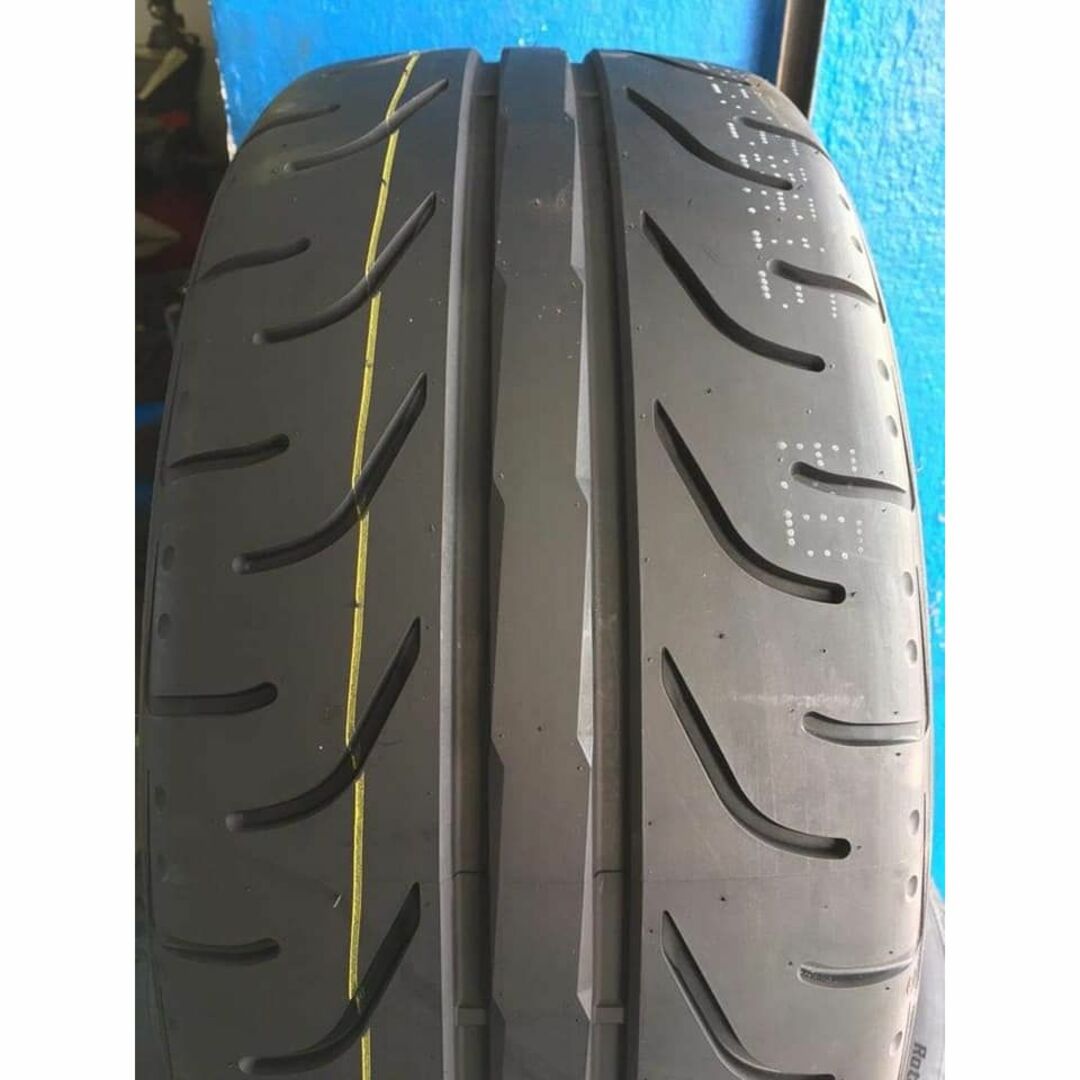 235/45R17 新品タイヤ TEMPESTA ENZO 4本 送料無料！