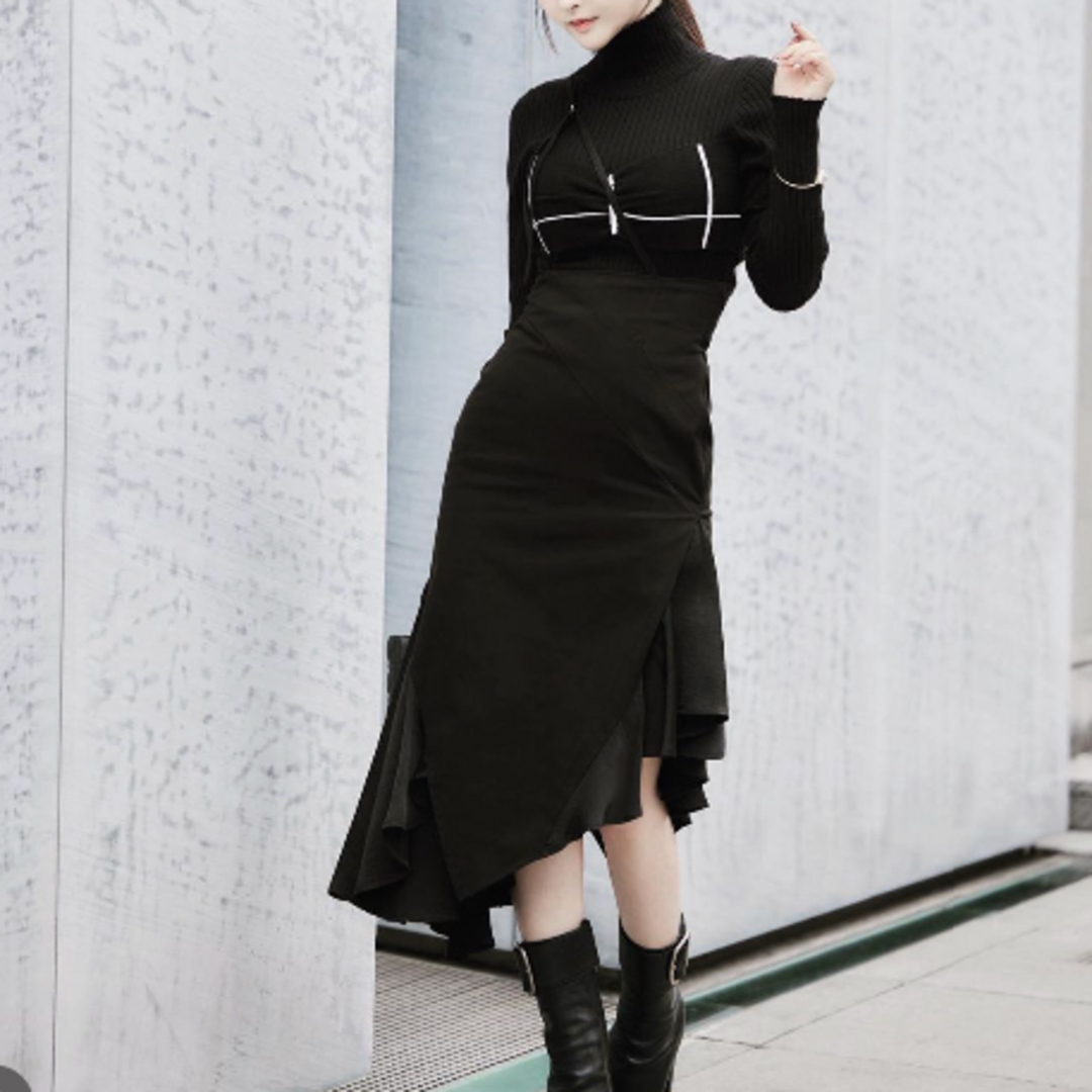 🉐Riu💖Rちゃん✨ビスチェ ドッキングタートルリブニットトップスの
