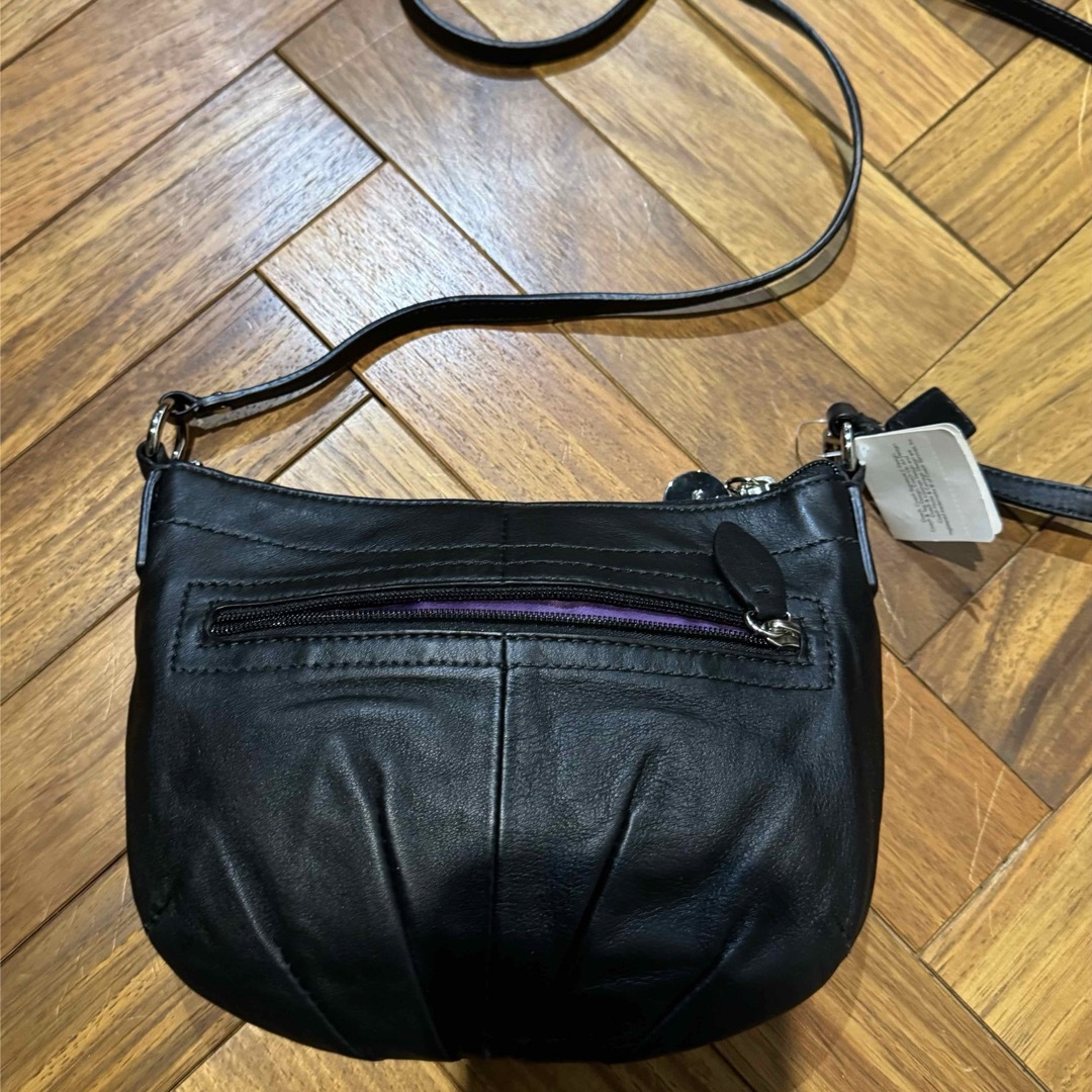 COACH(コーチ)のコーチCOACHショルダーバッグ斜めがけポシェット本革レザー黒ブラック レディースのバッグ(ショルダーバッグ)の商品写真