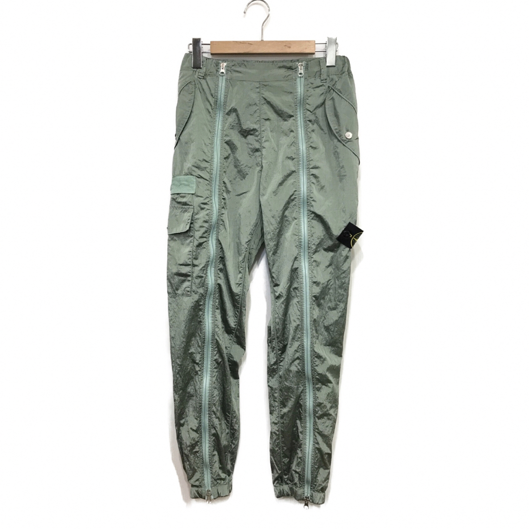 STONE ISLAND(ストーンアイランド)の希少　STONE ISLAND  NYLONMETAL  CARGOPANTS メンズのパンツ(ワークパンツ/カーゴパンツ)の商品写真