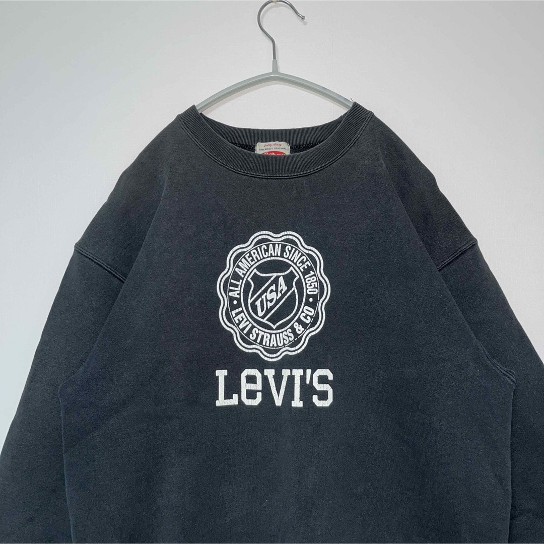 Levi's(リーバイス)のLevi’s スウェット ブラック リーバイス Mサイズ sweat メンズのトップス(スウェット)の商品写真