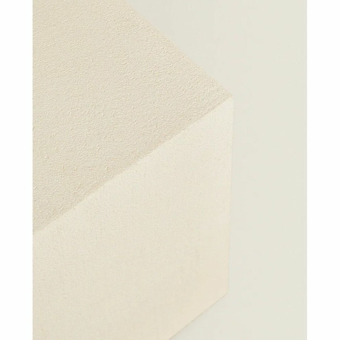 ZARA HOME ザラホーム テーブル セメントフィニッシュ テーブル ZARA HOME ザラホーム テーブル セメントフィニッシュ テーブル