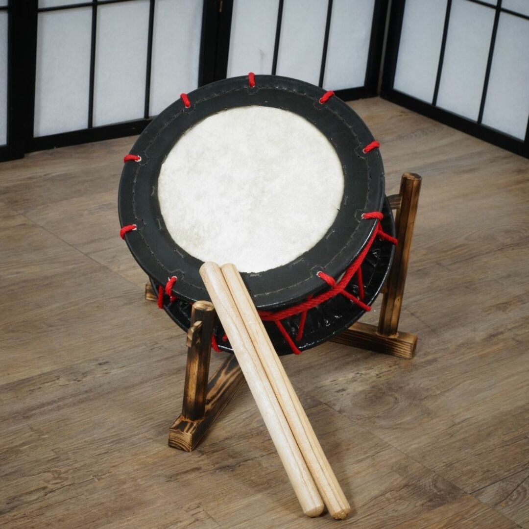 新品】【蔵出し】締め太鼓 牛革 和太鼓 バチ付 台付 平太鼓 祭り セット-