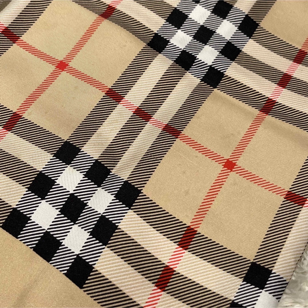 BURBERRY(バーバリー)のum様専用　バーバリーズ　ノバチェック　ヴィンテージ　大判スカーフ　 レディースのファッション小物(バンダナ/スカーフ)の商品写真