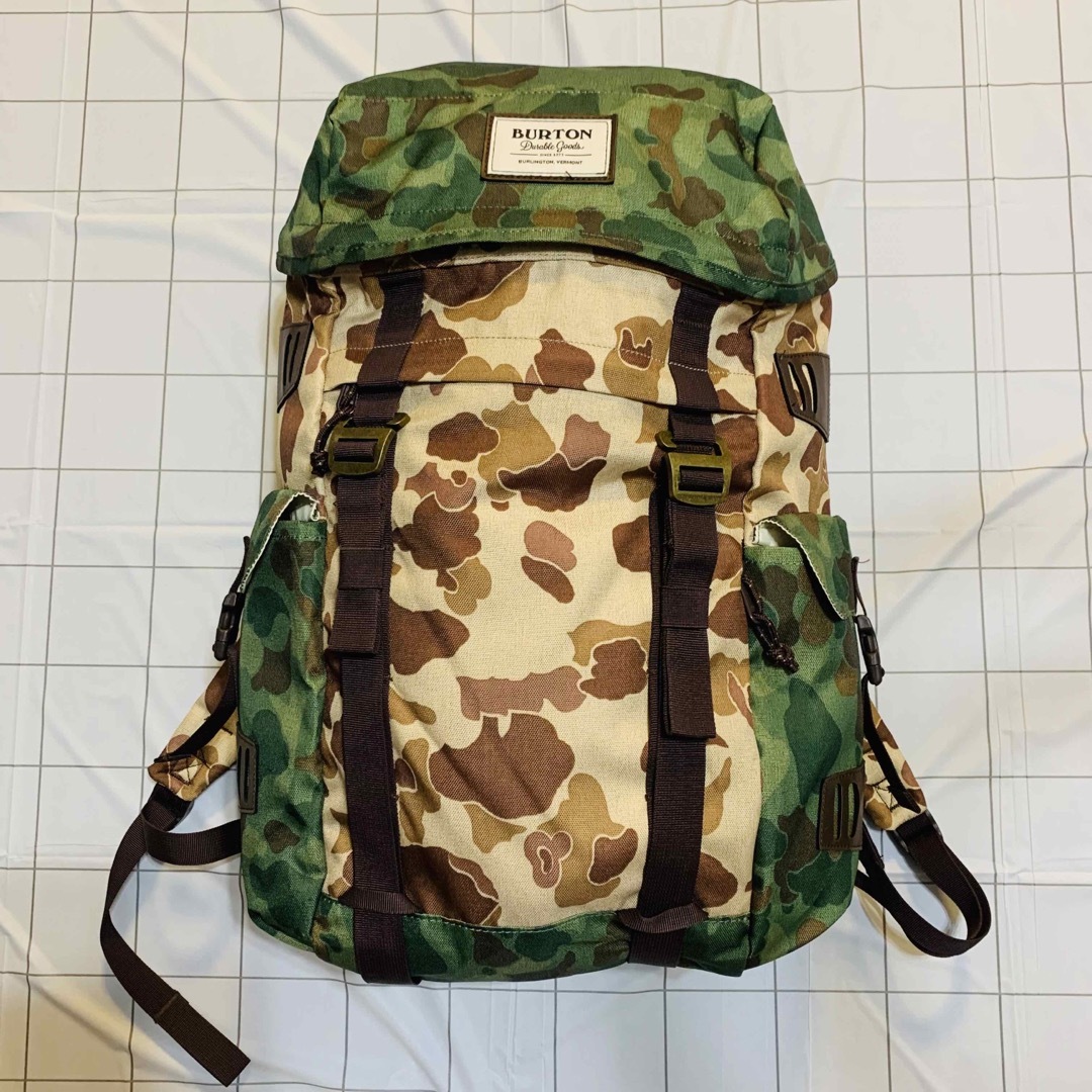 BURTON デイバック 迷彩 カモフラージュ リュックサック 2トーンカラー-