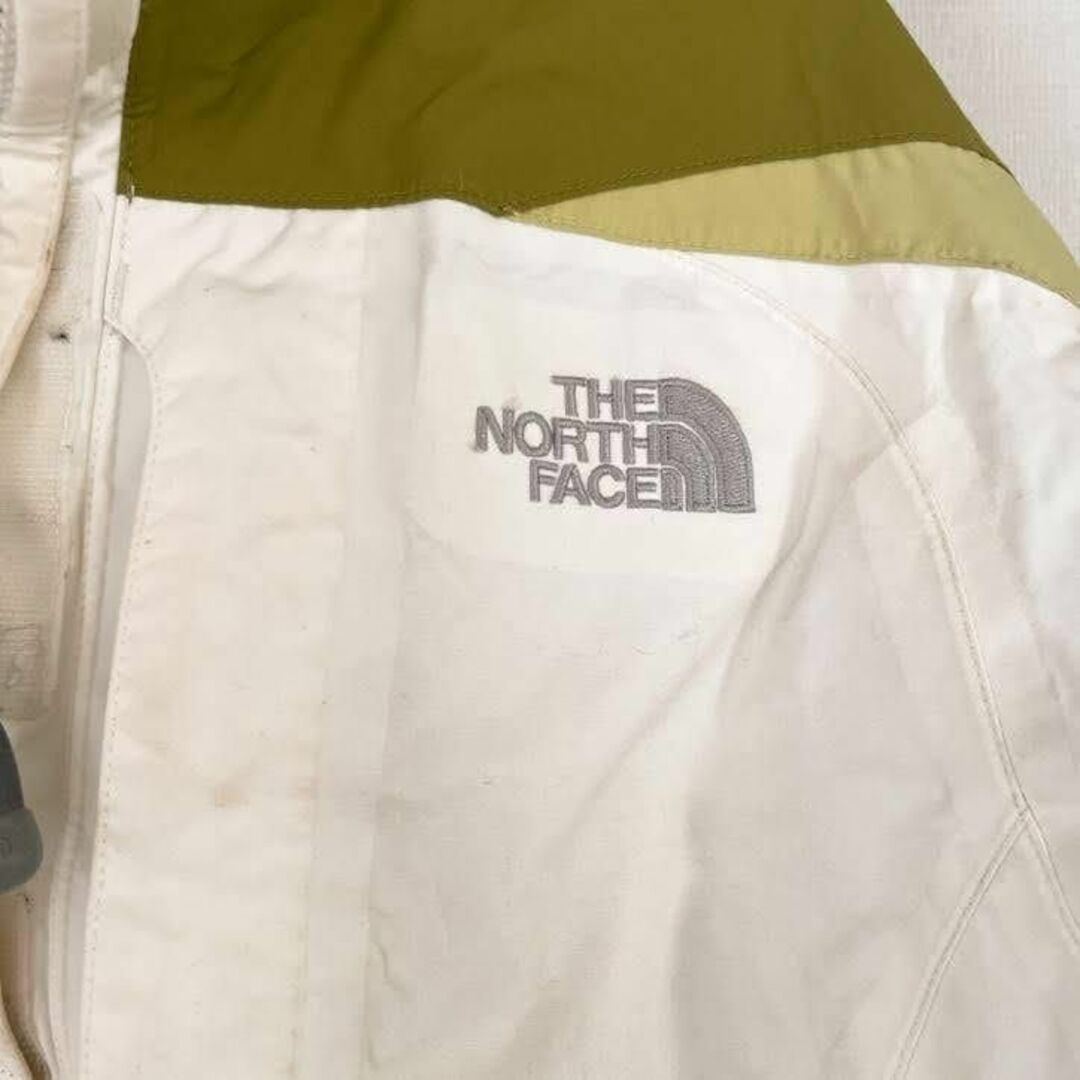 THE NORTH FACE(ザノースフェイス)のレア✨超人気THE NORTH FACEノースフェイスブルゾンホワイトxグリーン レディースのジャケット/アウター(ブルゾン)の商品写真