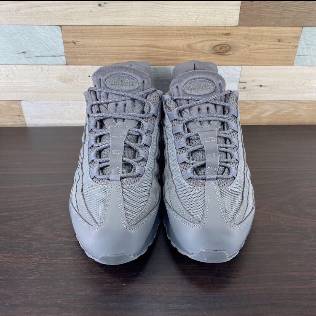 NIKE - NIKE AIR MAX 95 ESSENTIAL 28cmの通販 by USED☆SNKRS