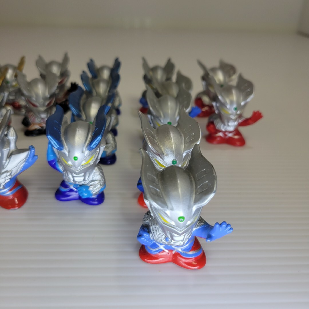 ウルトラマンゼロ、クリアバージョン、ダークネス　レア物 2