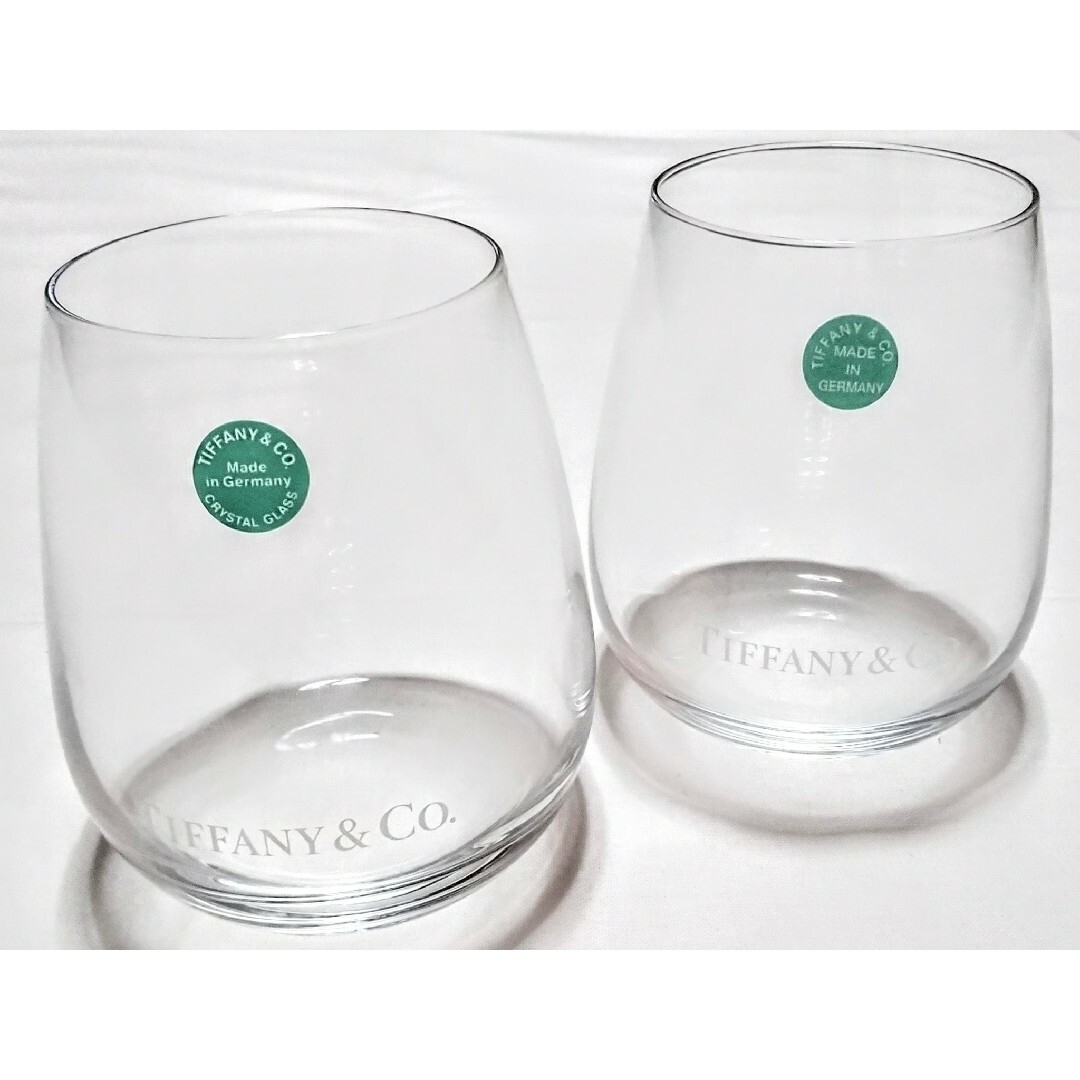 Tiffany & Co.(ティファニー)の大人気のブランド食器(ティファニーピンクチューリップ&ロゴ入タンブラー)新品格安 インテリア/住まい/日用品のキッチン/食器(グラス/カップ)の商品写真