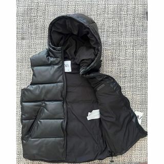 ZARA - 【送料無料・完売品・新品】ZARA フェイクレザーパフベスト S