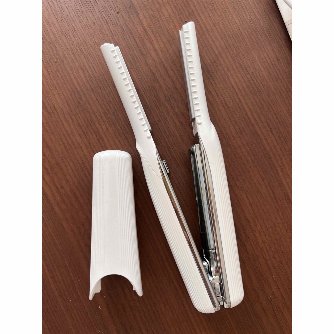 ReFa FINGER IRON ホワイト リファ セラミック ヘアアイロン