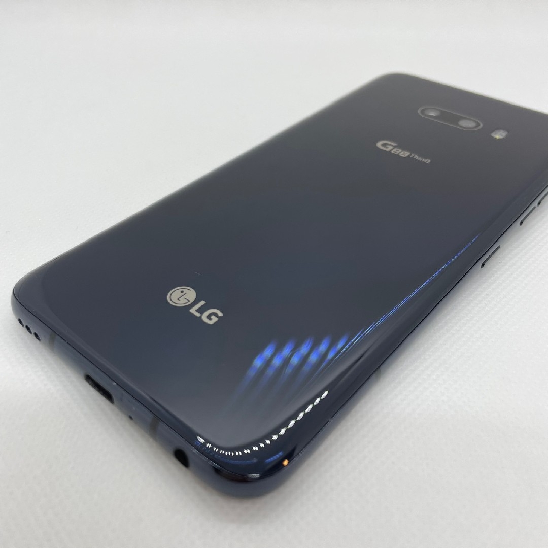 LG Electronics(エルジーエレクトロニクス)の中古スマホ LG G8X ThinQ 64GB オーロラブラック 64GB スマホ/家電/カメラのスマートフォン/携帯電話(スマートフォン本体)の商品写真