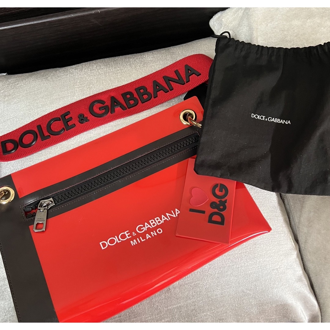 DOLCE&GABBANA ドルチェ&ガッバーナショルダーバッグ巾着付き