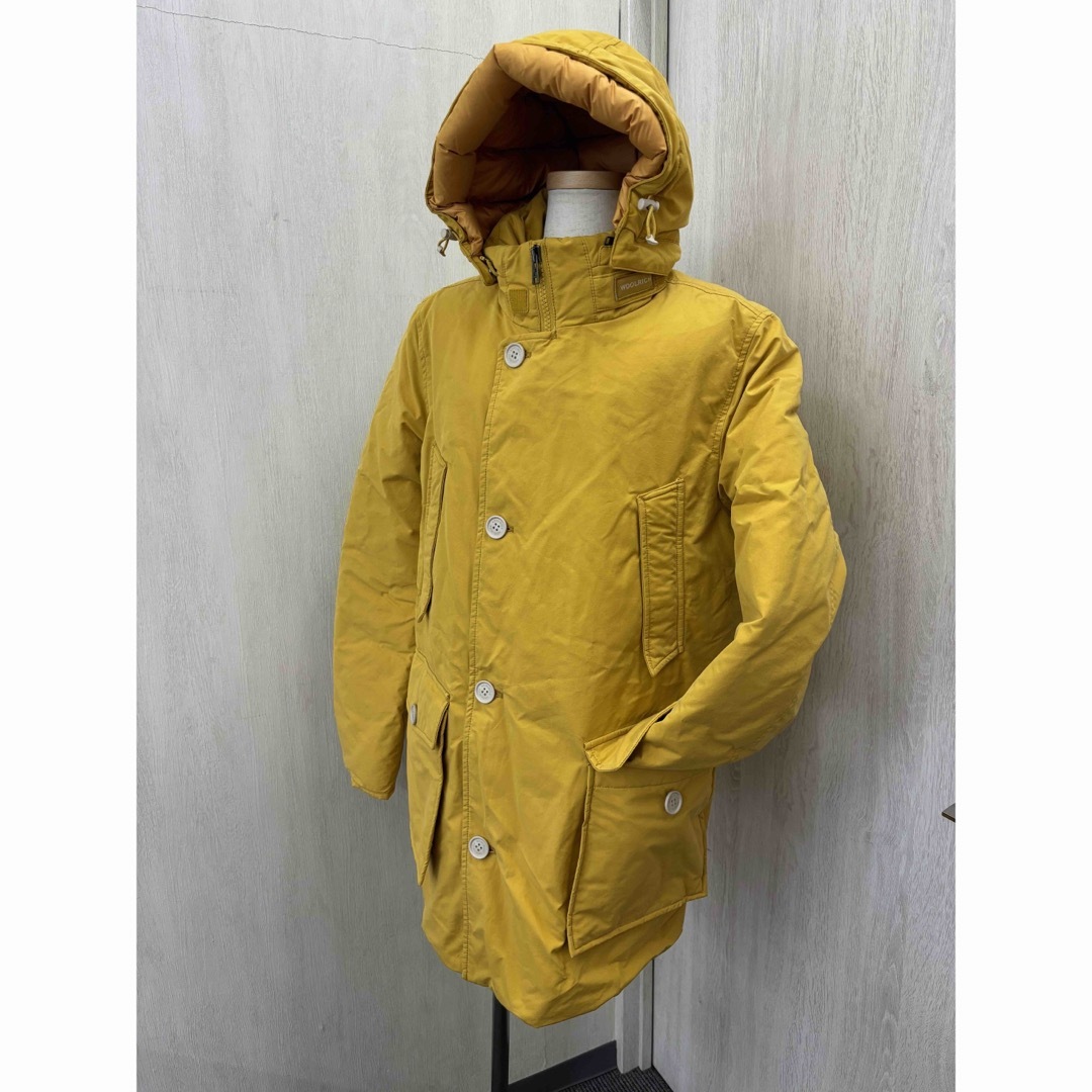 WOOLRICH(ウールリッチ)のウールリッチ ダウンコート BYRD CLOTH アークティックパーカー メンズ メンズのジャケット/アウター(ダウンジャケット)の商品写真