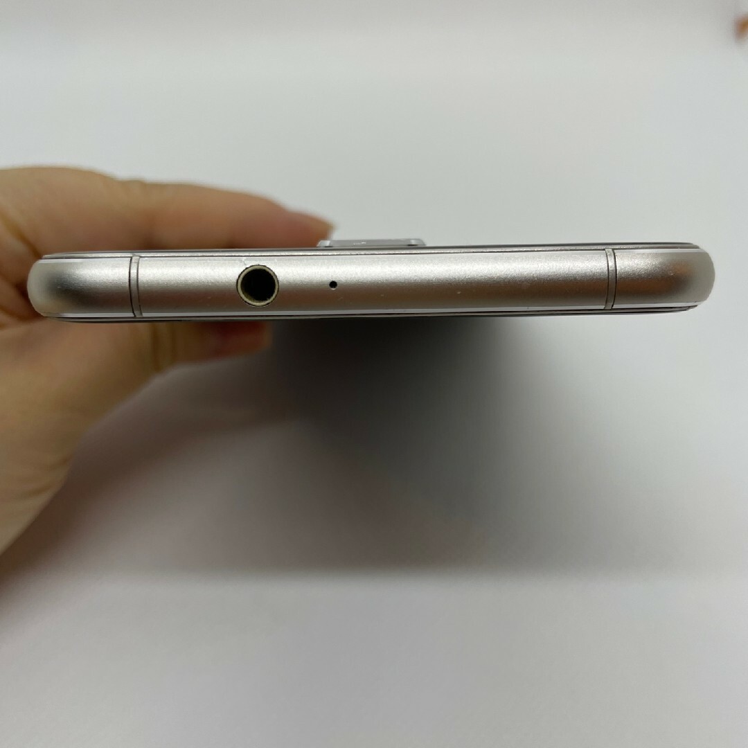 中古スマホ ASUS ZenFone 3 ZE552KL クリスタルゴールド