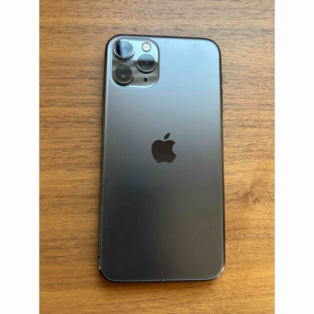 iPhone(アイフォーン)のiPhone11Pro スマホ/家電/カメラのスマートフォン/携帯電話(スマートフォン本体)の商品写真