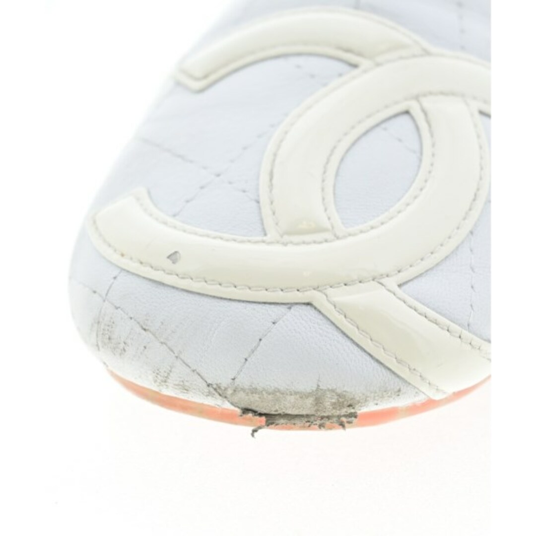 CHANEL(シャネル)のCHANEL シャネル ブーツ -(23.5cm位) 白 【古着】【中古】 レディースの靴/シューズ(ブーツ)の商品写真