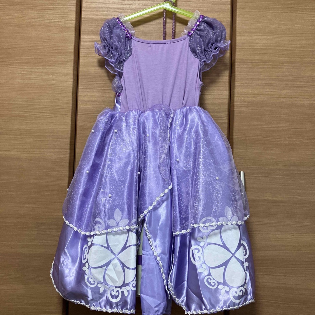 Disney(ディズニー)の【yk様 専用】Disney プリンセス ソフィア ドレス 130cmサイズ エンタメ/ホビーのコスプレ(衣装)の商品写真