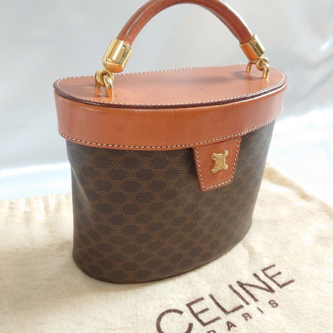 celine - 美品 CELINE マカダム柄 ポーチ バニティバッグ 2wayの通販 ...