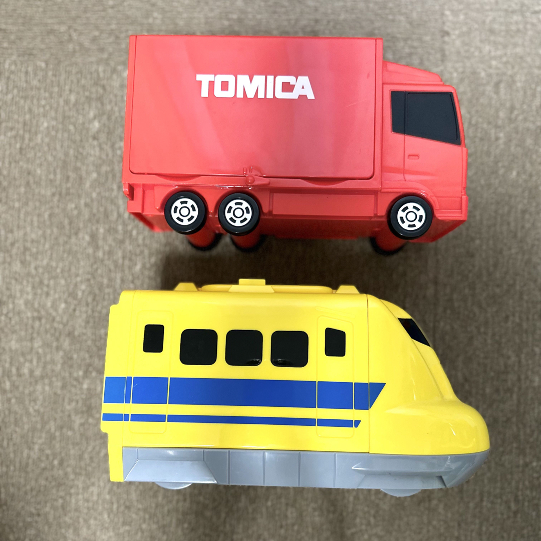 Takara Tomy(タカラトミー)のトミカトラック ドクターイエロー セット キッズ/ベビー/マタニティのおもちゃ(電車のおもちゃ/車)の商品写真