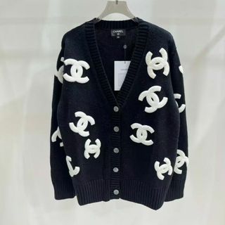 ★CHANEL★　シャネル　レディースカーディガン　ブラック　M31