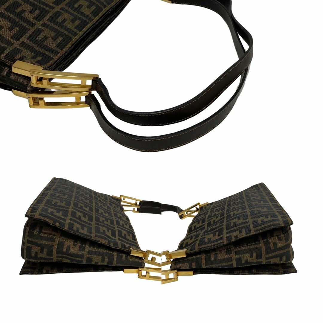 極 美品 保存袋付 FENDI フェンディ ズッカ FF ロゴ 柄 金具 レザー