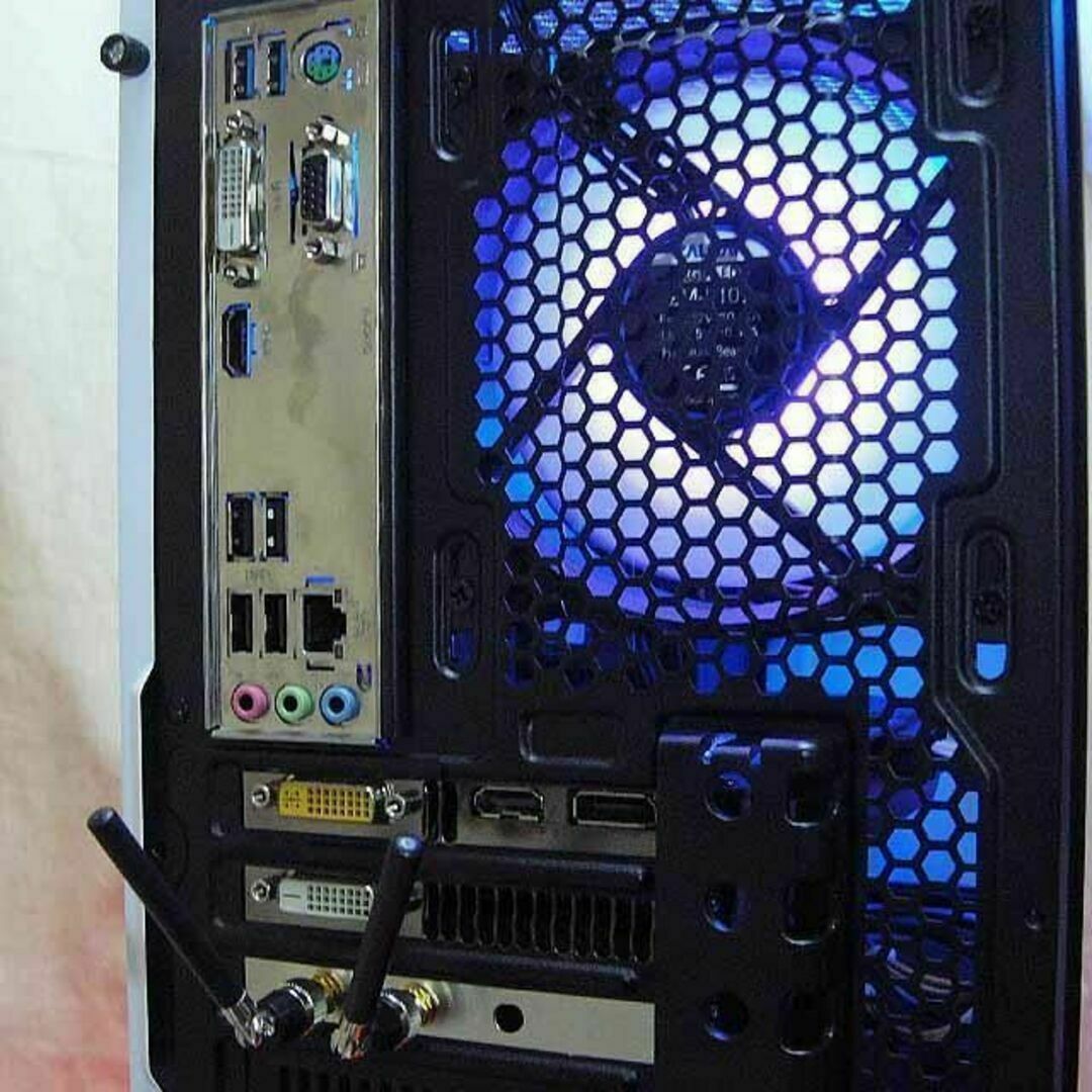 ☆RGB☆メモリー増量中 ゲーミングPC】フォートナイト、Apex◎-