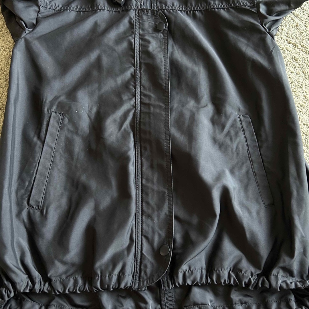 GU(ジーユー)のGU   ウインドブレーカー　ブラック　S レディースのジャケット/アウター(ナイロンジャケット)の商品写真