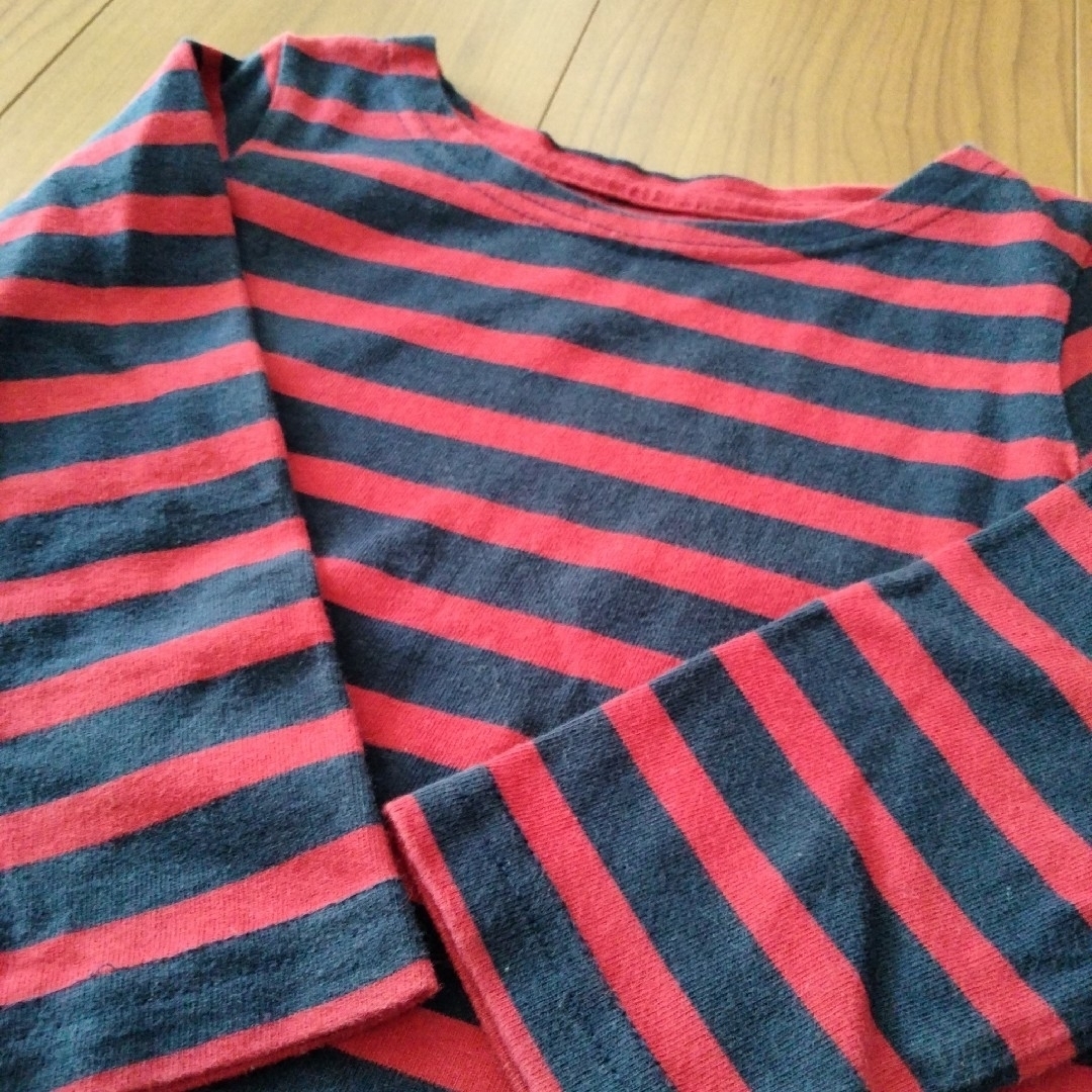 西松屋(ニシマツヤ)の子供服　ボーダー　SIZE100 キッズ/ベビー/マタニティのキッズ服女の子用(90cm~)(Tシャツ/カットソー)の商品写真
