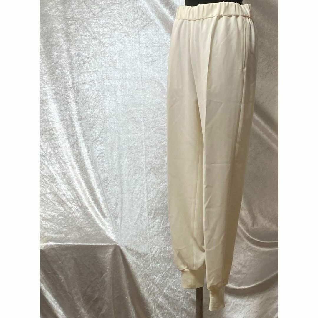 【美品】ウィムガゼット 裾リブパンツ オフホワイト サイズF