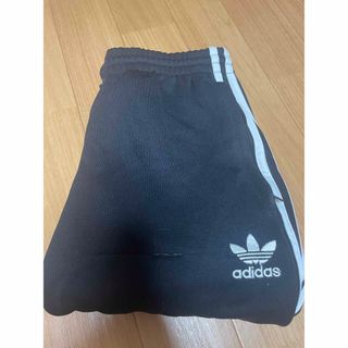 アディダス(adidas)のadidas ズボン(ジャージ)