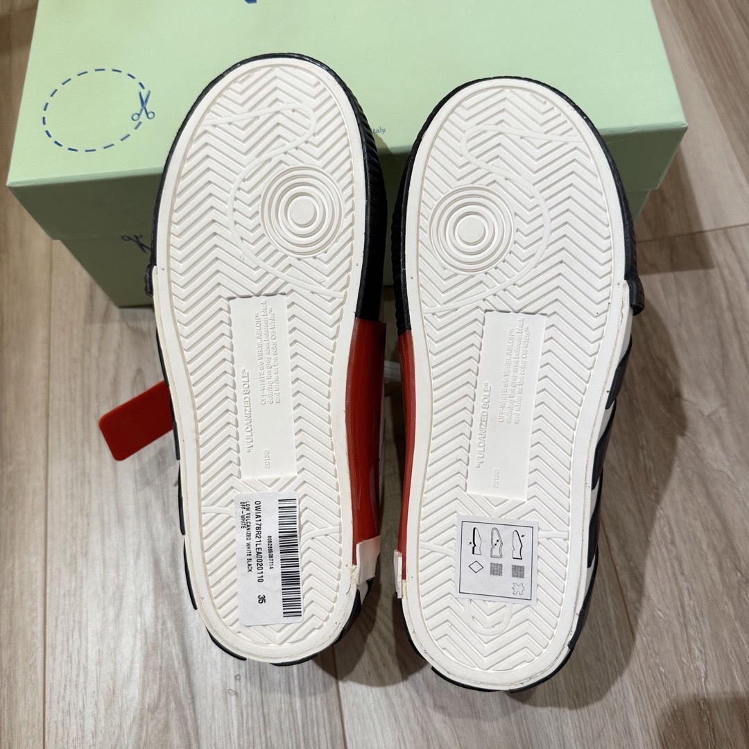 Off-White - オフホワイト off-white スニーカーの通販 by めー Off-White - オフホワイト off-white スニーカーの通販 by めー